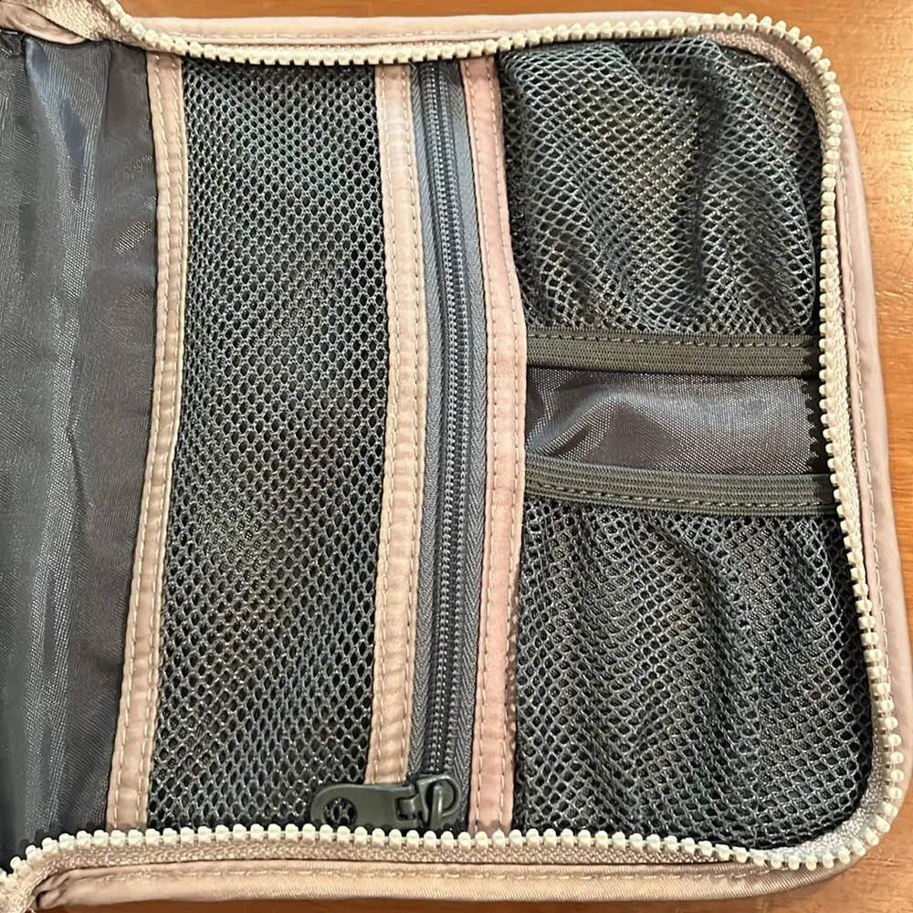 Multipurpose Tech Case - Picture 5 of 5